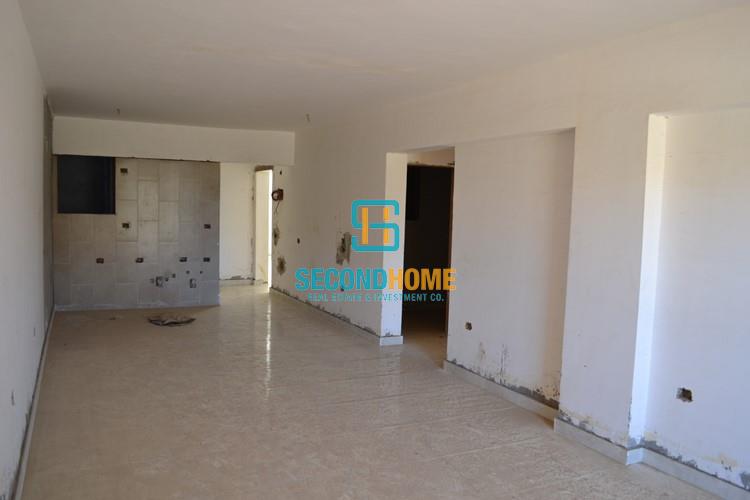 2 Bedroom apartment in Airport Road